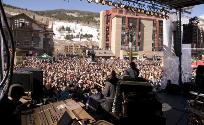 Michael Franti and Spearhead